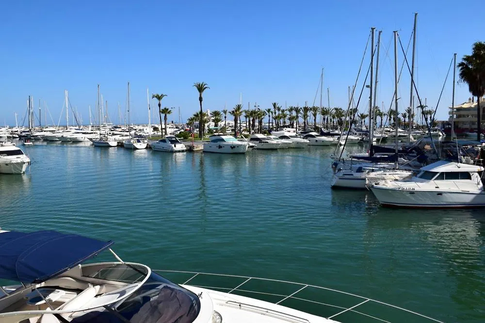 Cozy Corner 2 Bedroom Apartment On New Island Complex In Marina Harbour Benalmadena 0*,