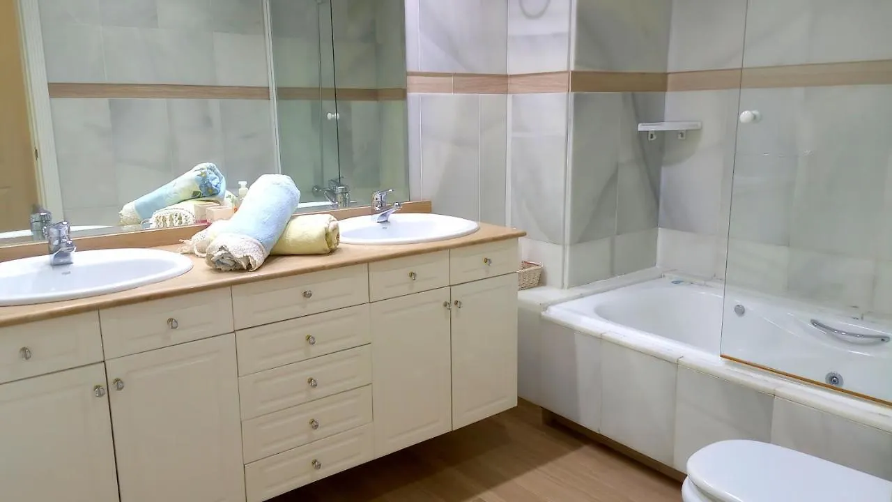 Cozy Corner 2 Bedroom Apartment On New Island Complex In Marina Harbour Benalmádena