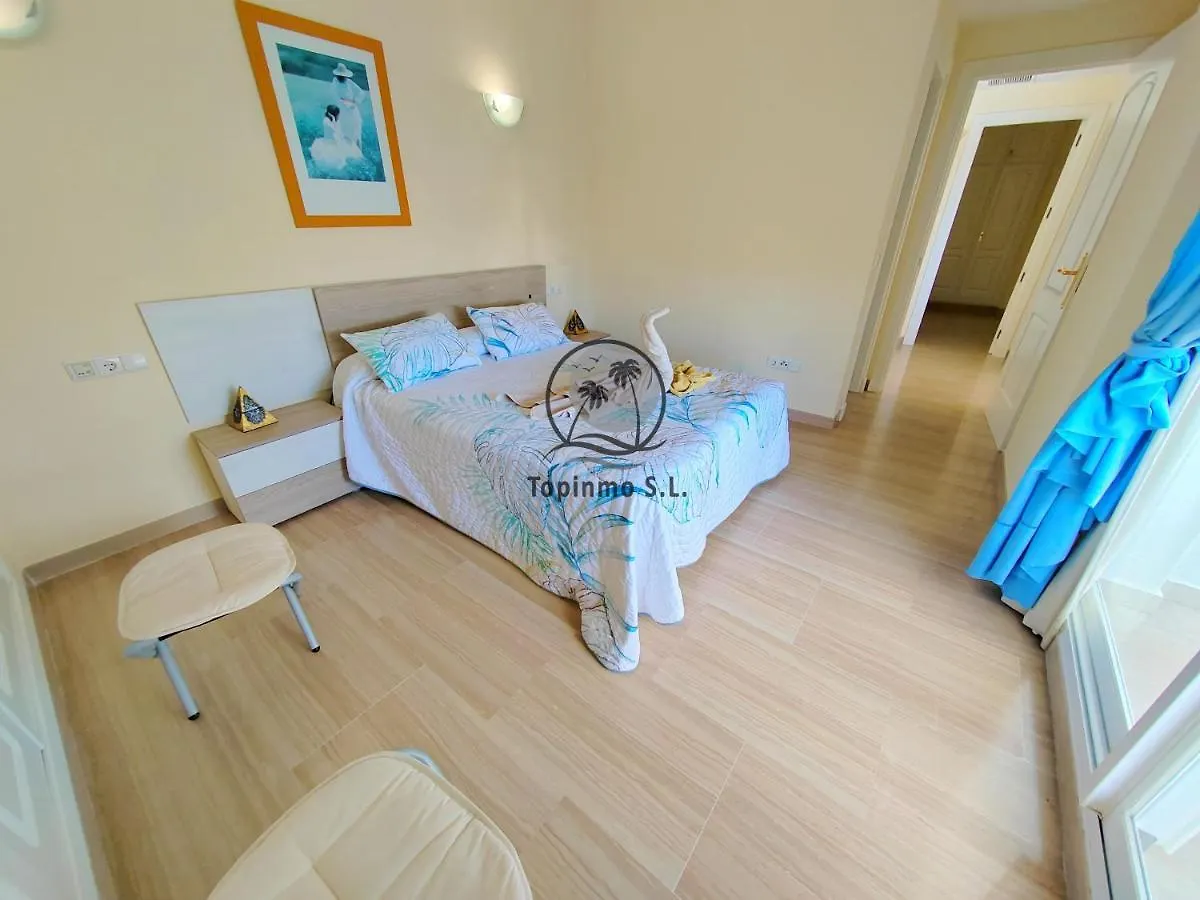 Cozy Corner 2 Bedroom Apartment On New Island Complex In Marina Harbour Benalmádena Španělsko