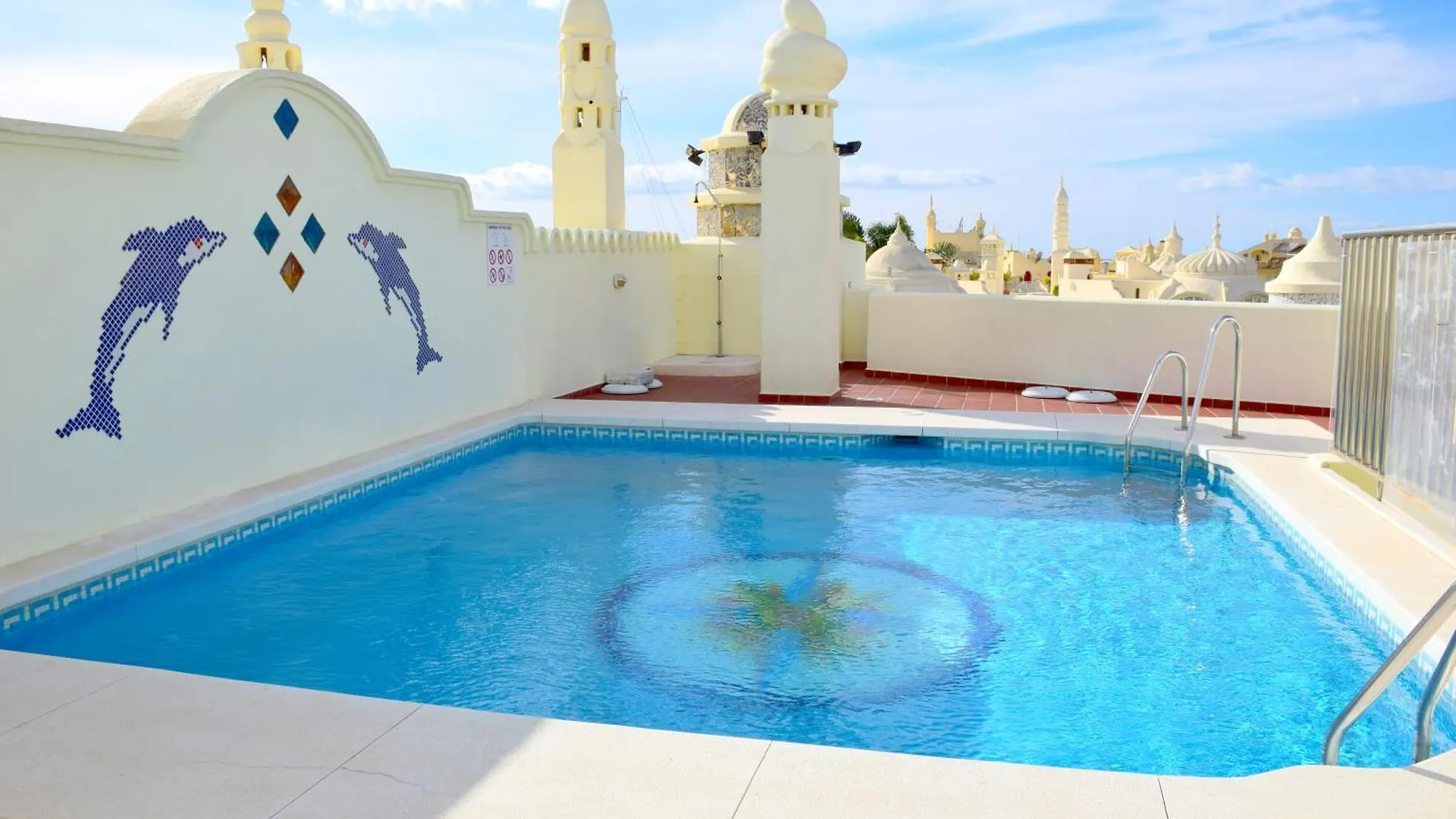 Cozy Corner 2 Bedroom Apartment On New Island Complex In Marina Harbour Benalmadena