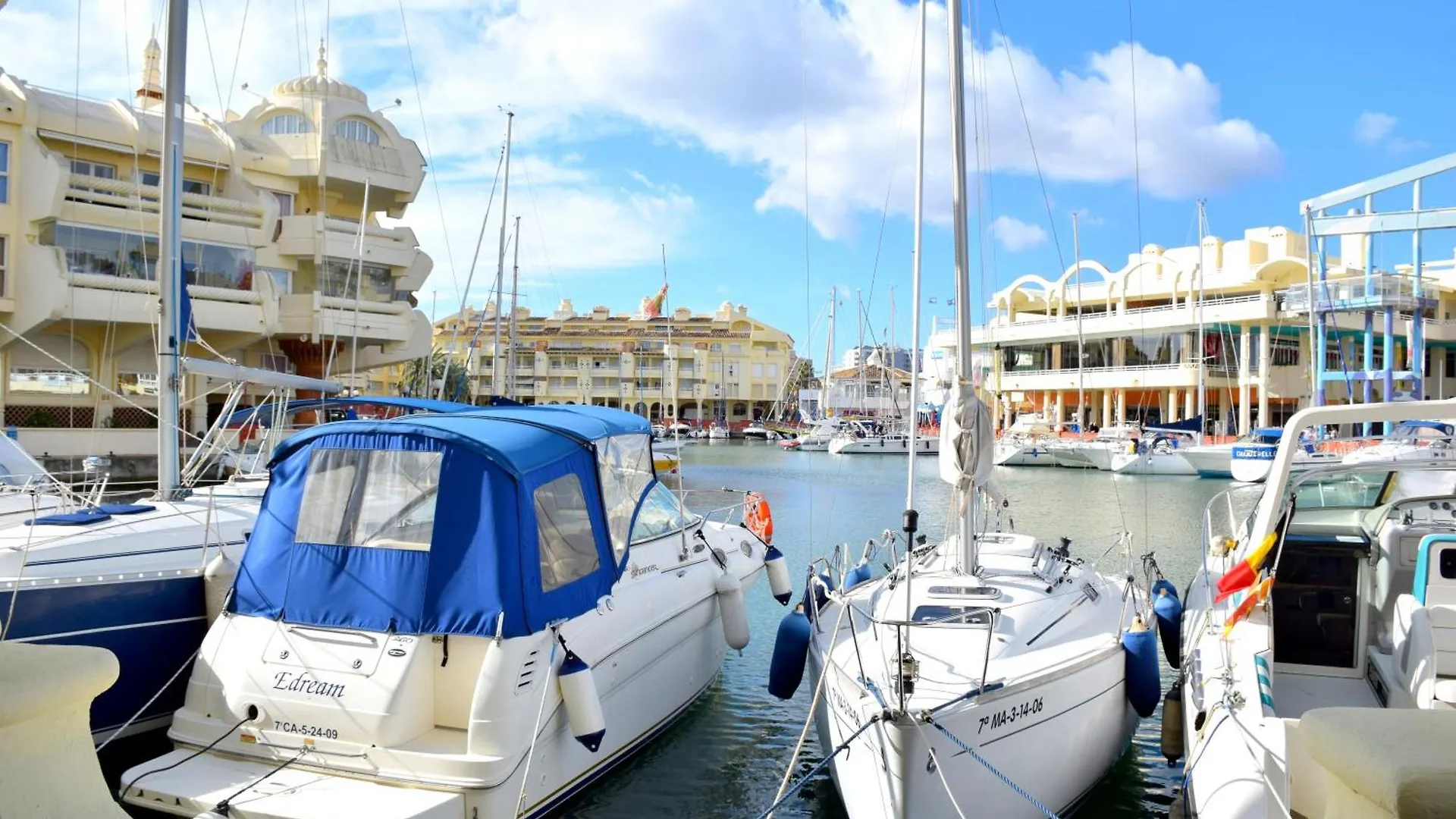 Cozy Corner 2 Bedroom Apartment On New Island Complex In Marina Harbour Benalmadena Spain