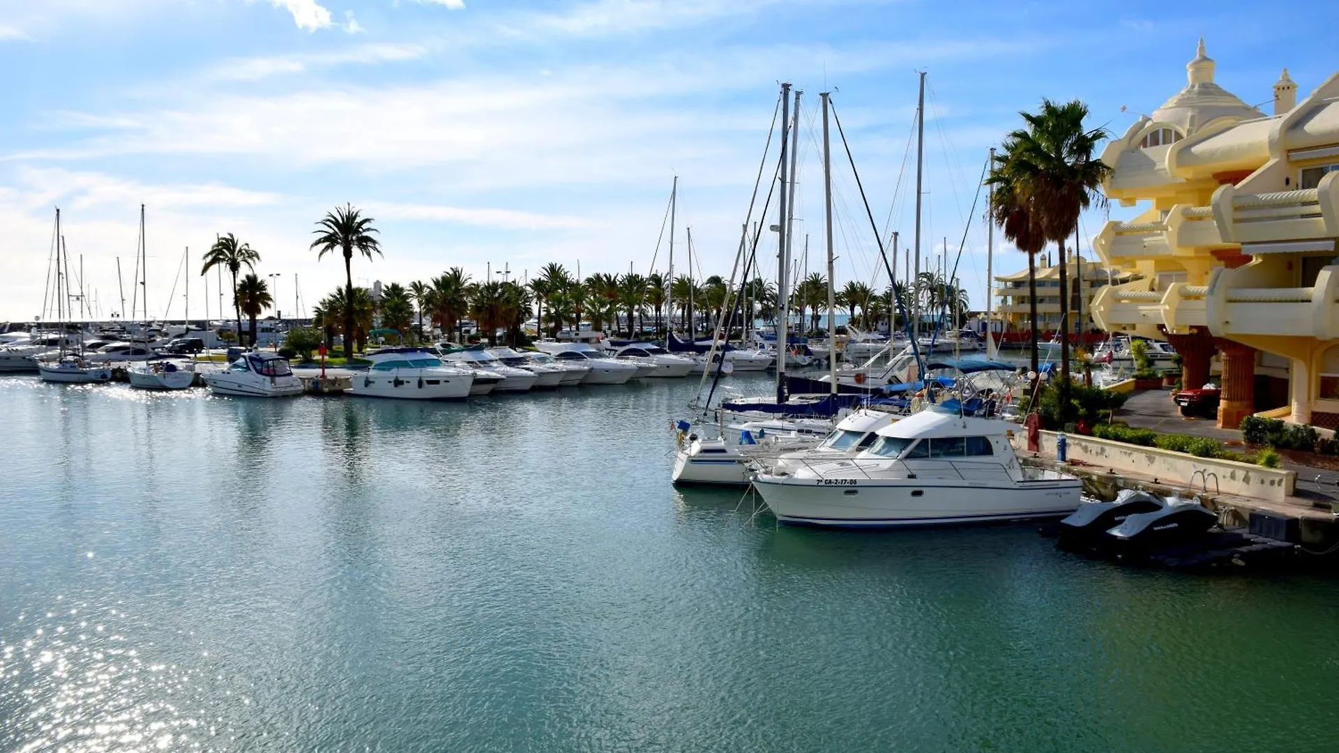 Cozy Corner 2 Bedroom Apartment On New Island Complex In Marina Harbour Benalmádena