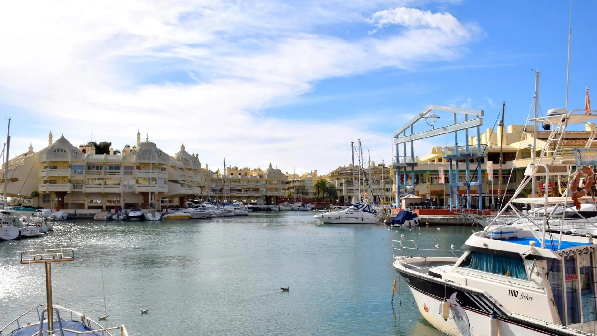 Cozy Corner 2 Bedroom Apartment On New Island Complex In Marina Harbour Benalmadena